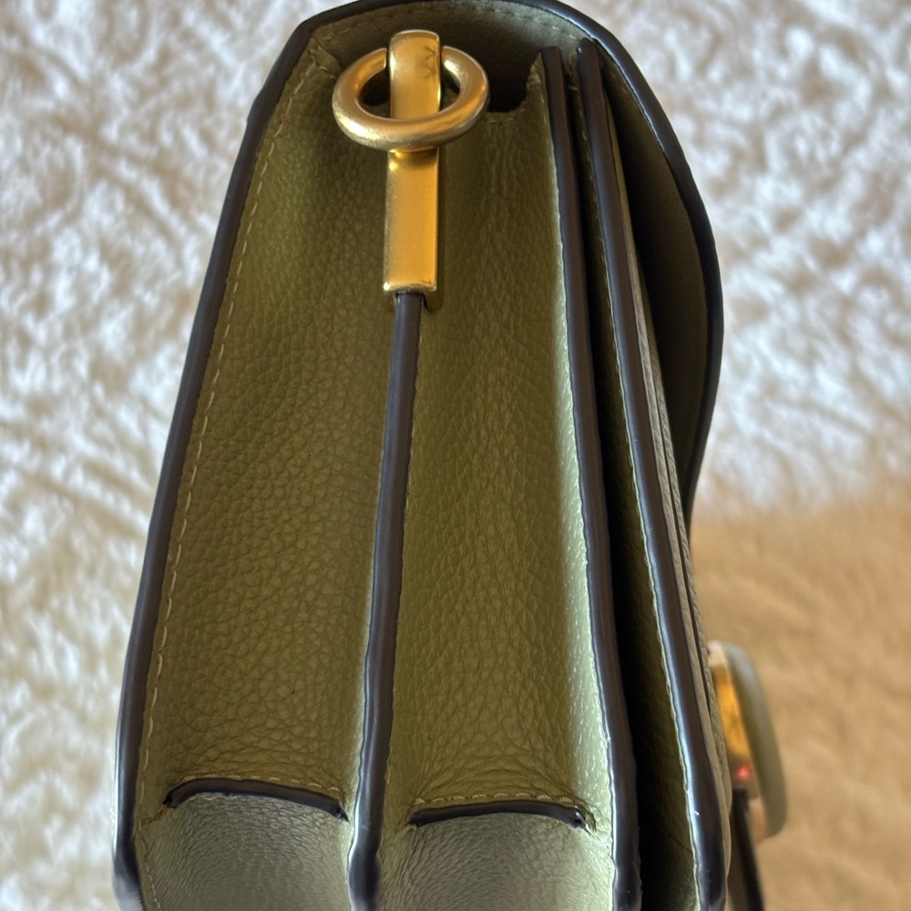 Coach Tabby 26 in Moss/Gold w/Leather Wrapped “C” Emblem - Picture 6 of 12